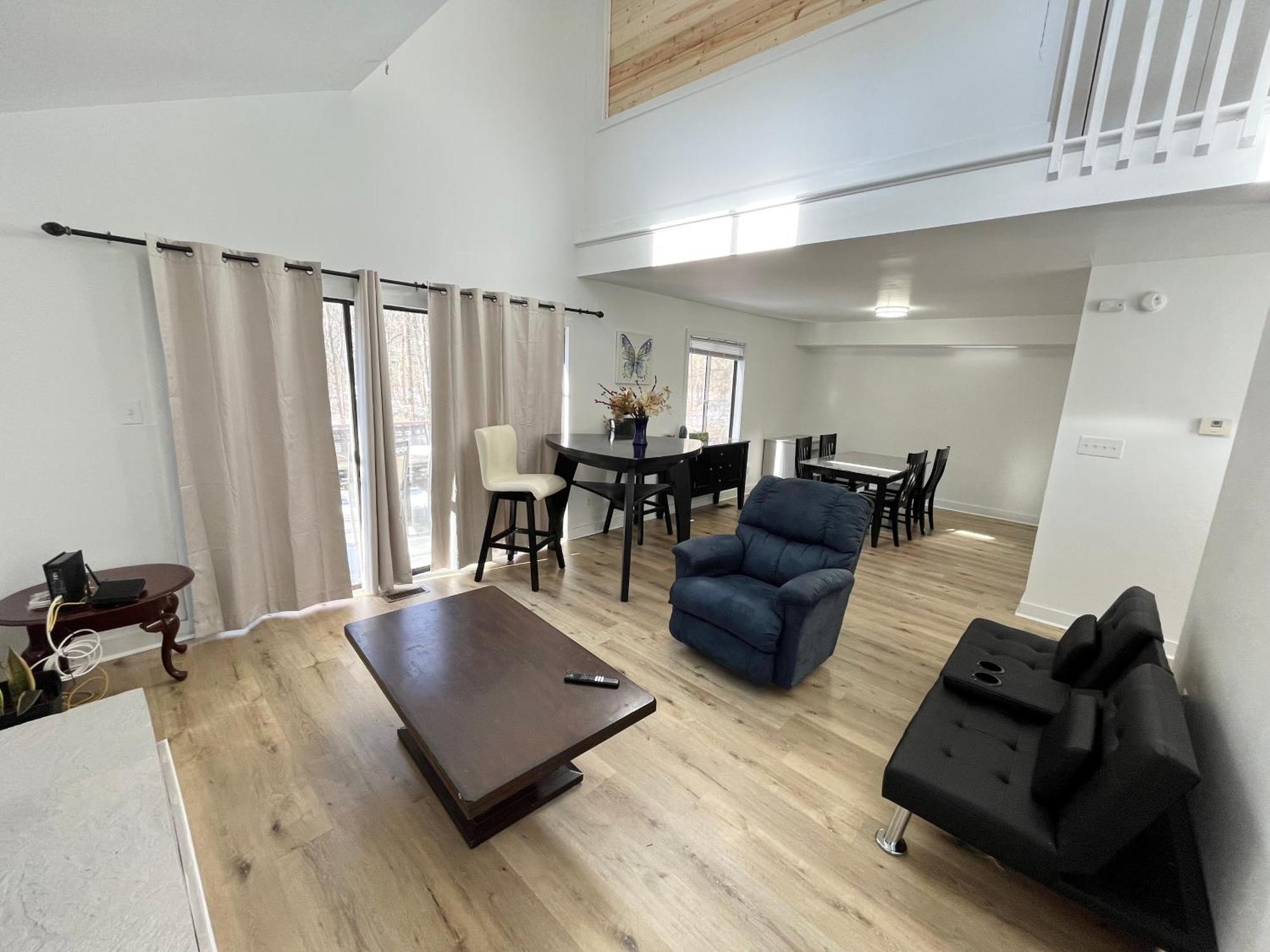 Spacious 2 Bedroom House Close To Unc Chapel Hill