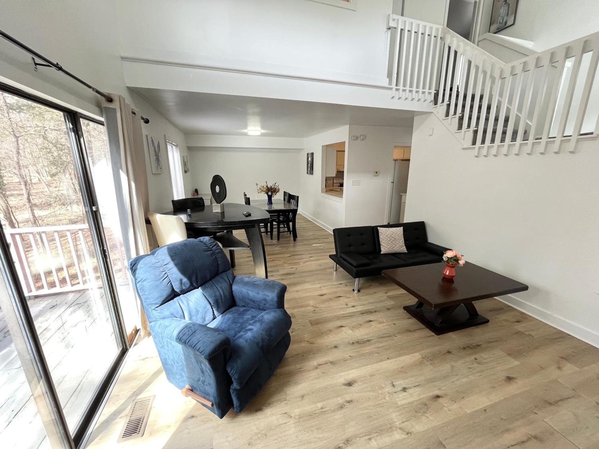 Spacious 2 Bedroom House Close To Unc Chapel Hill